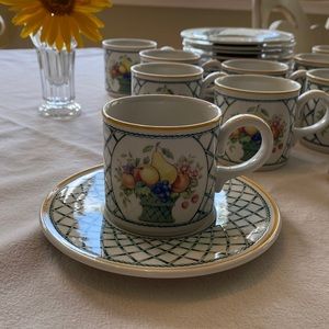 12 Villeroy & Boch Basket Pattern cups and saucers!